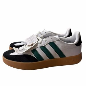 Adidas Barreda Men’s White Green Gum Sole Sneakers Size 10 NWT JR1323